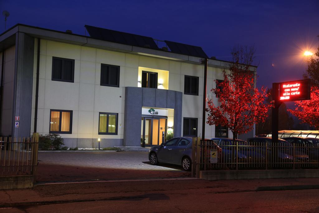 Groane Hotel Residence チェザーノ・モデルノ エクステリア 写真